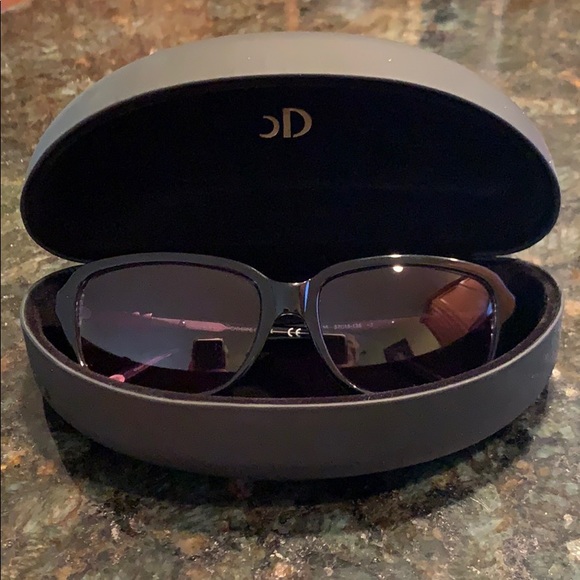 Catherine Deneuve CD-621 Sunglasses - Picture 1 of 4